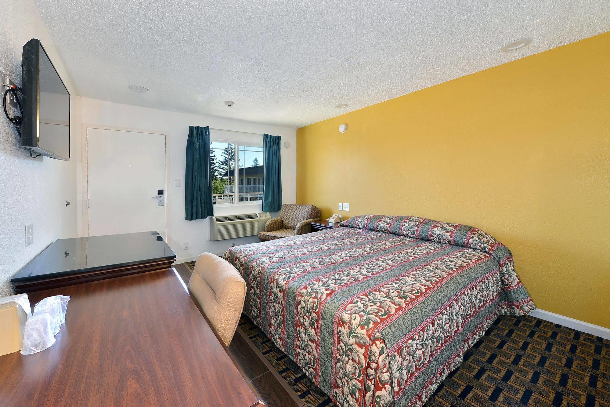 Budget Inn Expressway Hub Rohnert Park Extérieur photo
